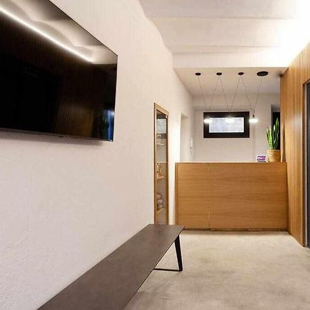 Velo Vern 3 Luxury Penthouse W Views Of City Wall Girona Exterior foto
