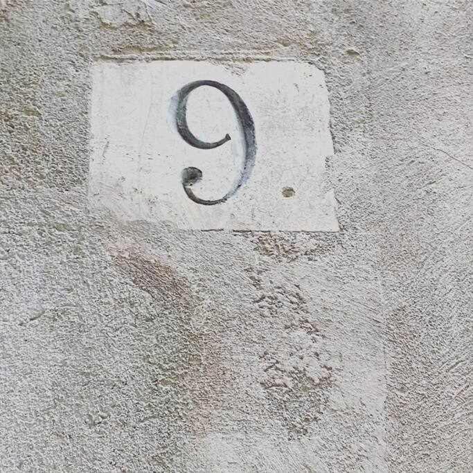 Velo Vern 3 Luxury Penthouse W Views Of City Wall Girona Exterior foto